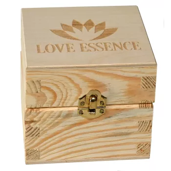 Skrzyneczka na 4 olejki